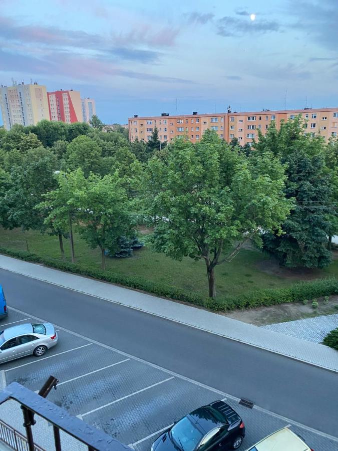 Przytulne Mieszkanie 2 Pokojowe Leszno  Εξωτερικό φωτογραφία